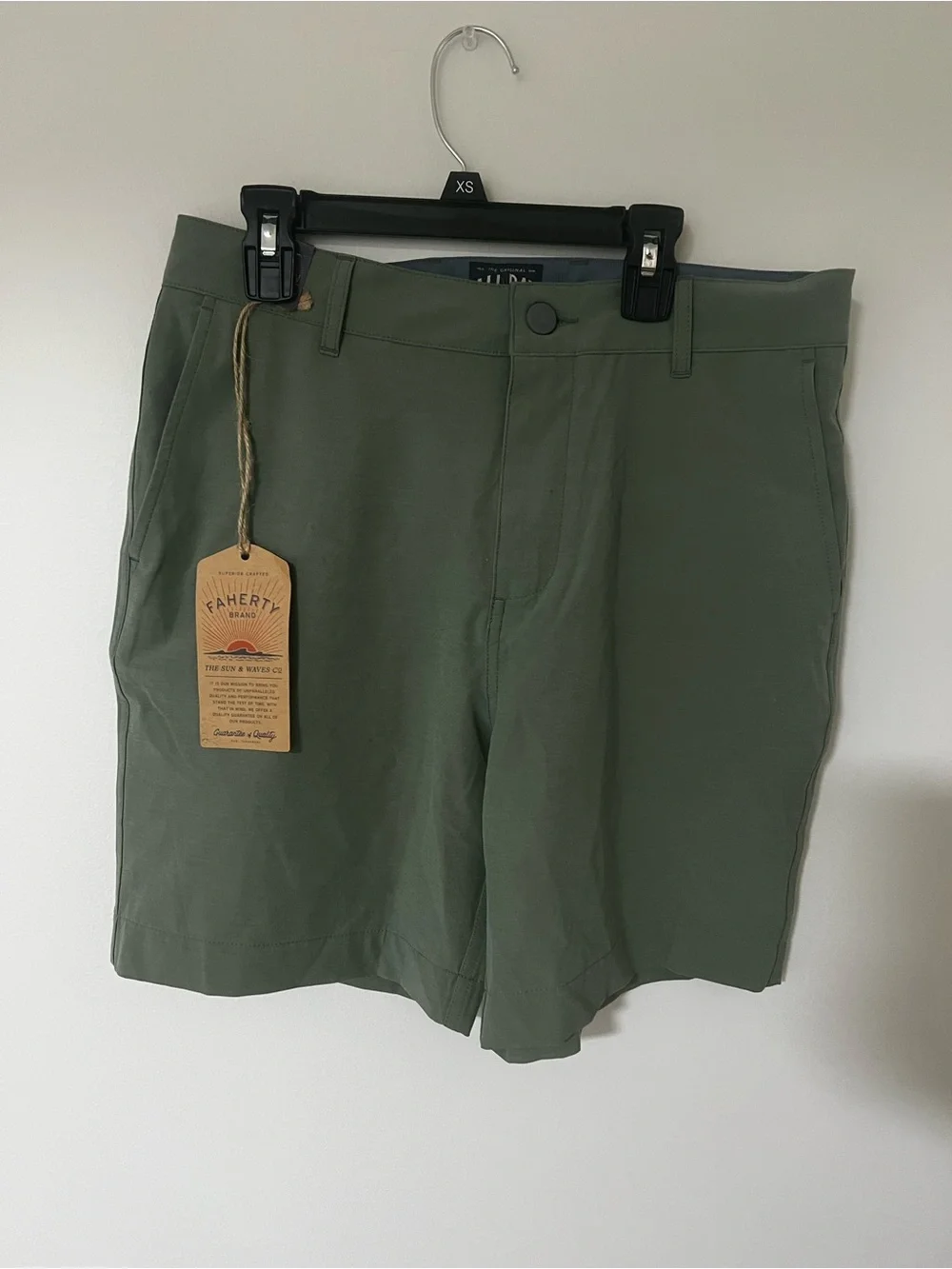 NEW Faherty All Day Short (7